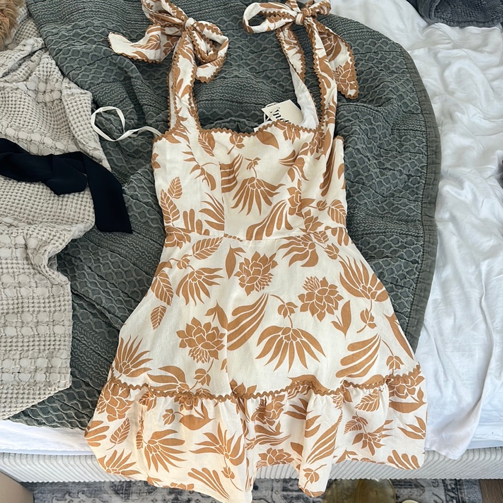 Summer Daze mini dress Floral Tie-Strap  in Cream and Brown